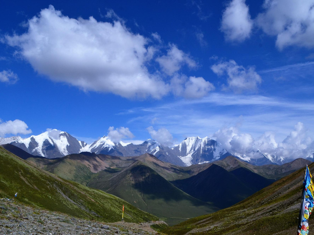 贡嘎山景点图片