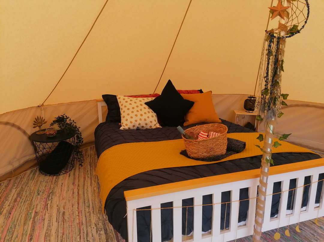 White Mark Glamping