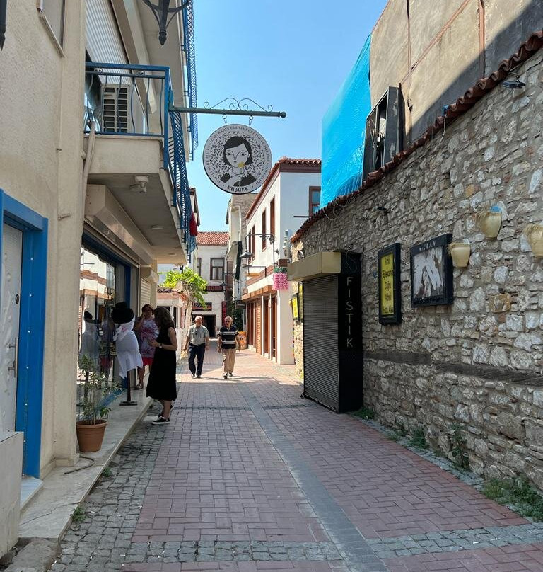 Ada Konak