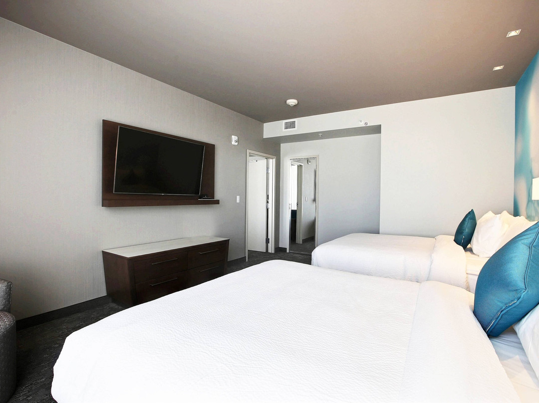 Courtyard by Marriott Montreal Brossard主图