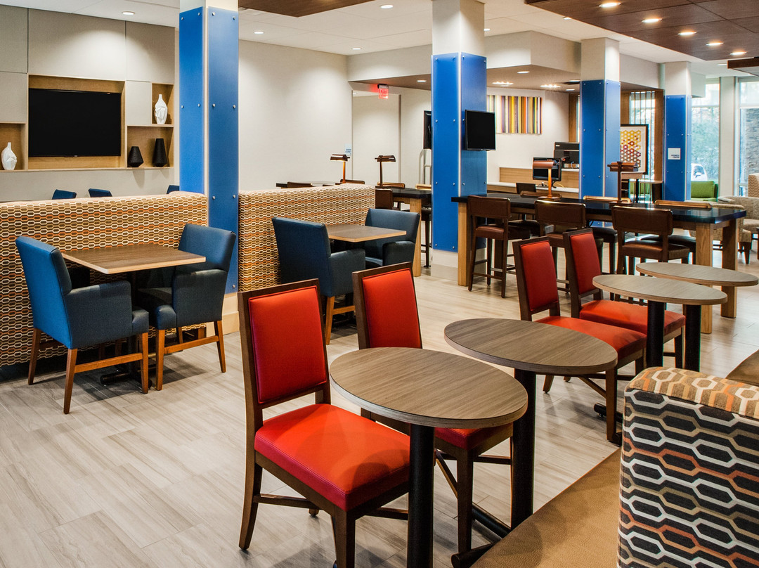 Holiday Inn Express & Suites Murray By IHG主图