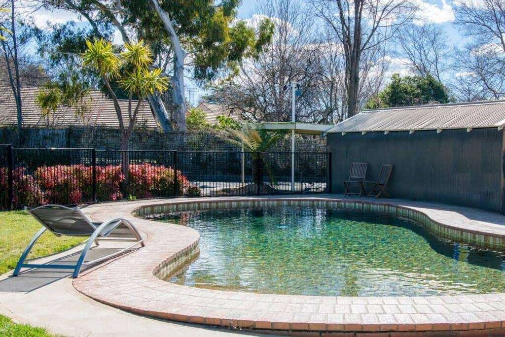 Central Caleula Motor Lodge主图