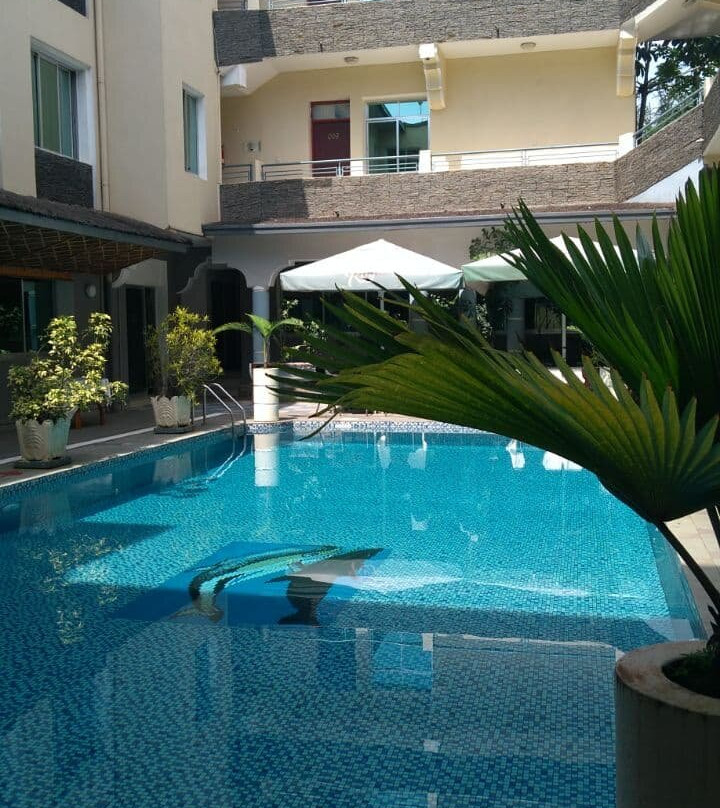 City Hill Hotel主图