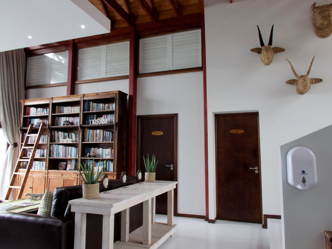 Shaloha Guesthouse On Supertubes主图