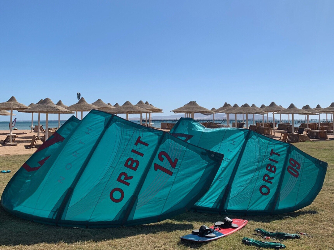 Candy Kites School-纳布克湾必去景点