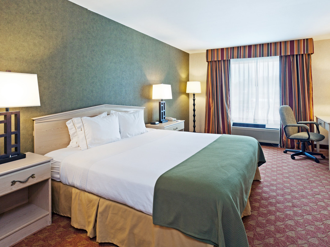 Holiday Inn Express & Suites Corbin by IHG主图