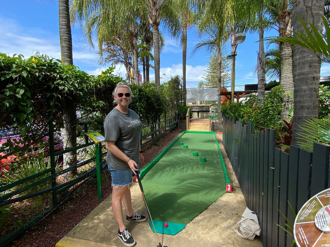 迷你高尔夫球-美人鱼海滩必去景点