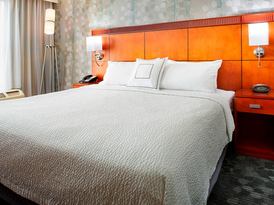 Courtyard by Marriott Hamilton主图