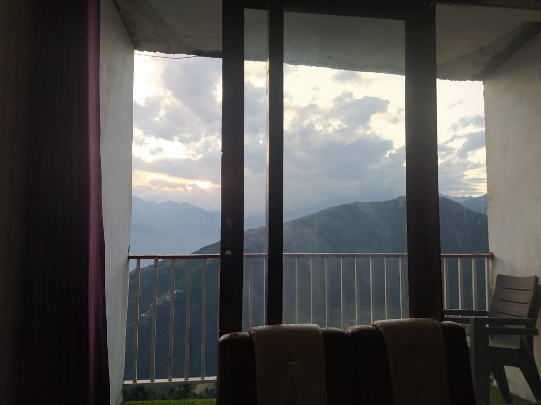 Country Resort Khajjiar主图