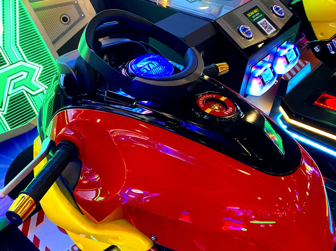 Incredibowl Entertainment-温特黑文必去景点