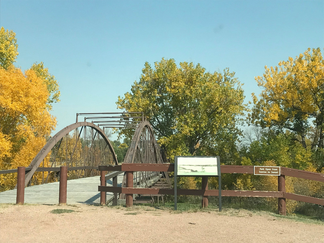 Army Iron Bridge-Fort Laramie必去景点
