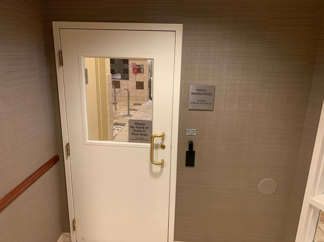 Courtyard by Marriott Madison East主图
