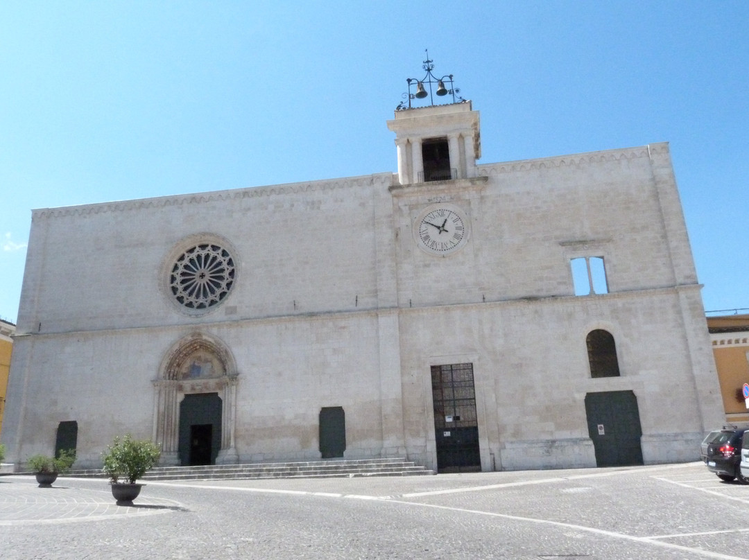 Chiesa di Santa Maria Della Tomba-苏尔莫纳必去景点
