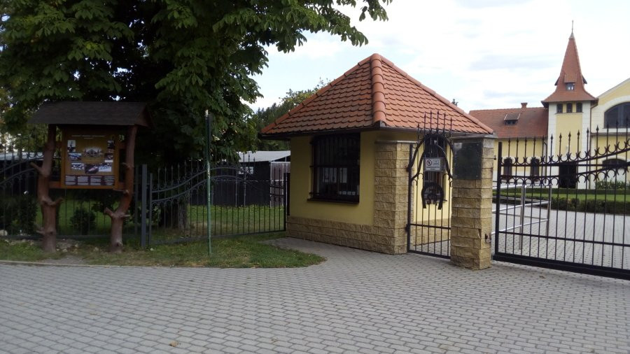 Narodny zrebcin Topolcianky-Topolcianky必去景点