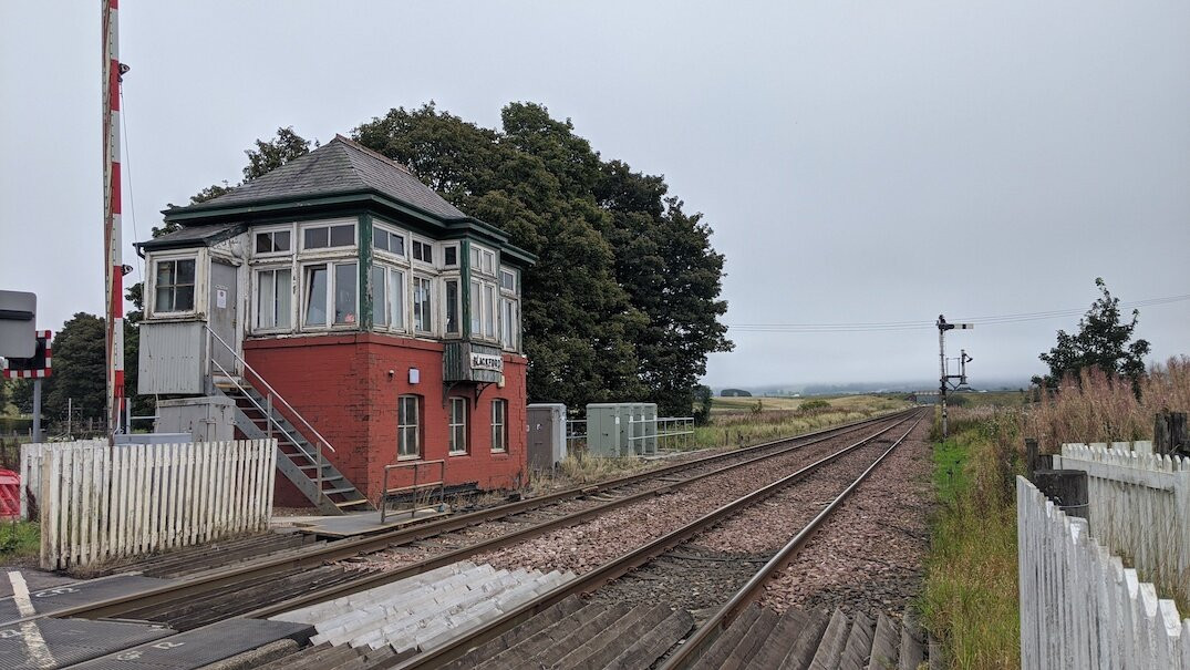 Blackford Level Crossing Building-Blackford必去景点