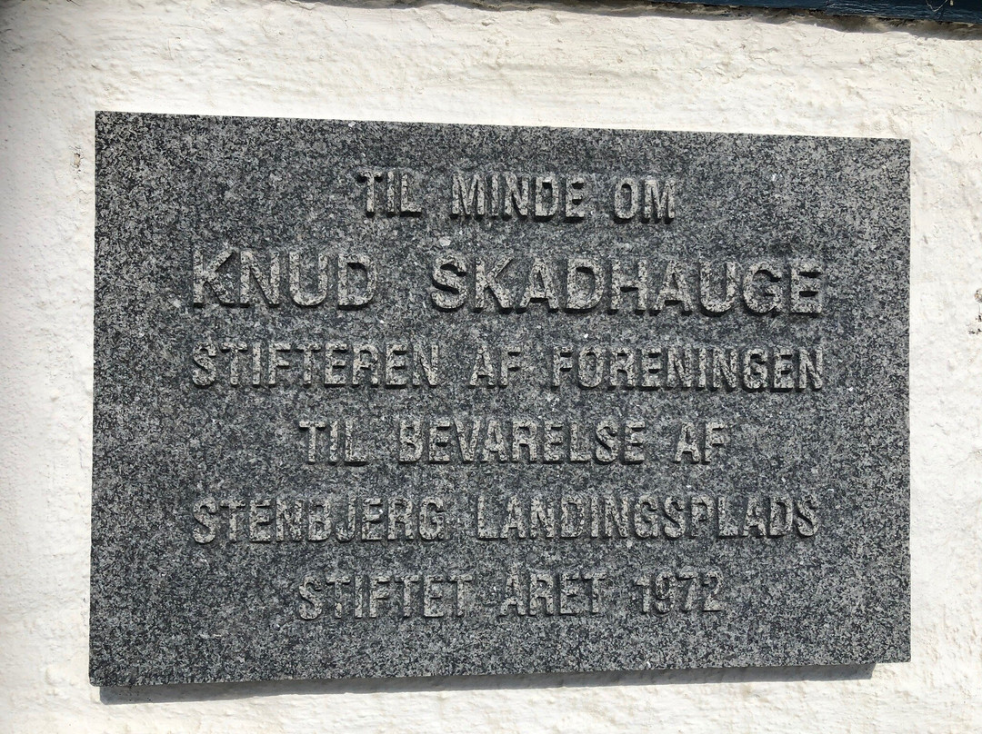 Stenbjerg Landingsplads景点图片