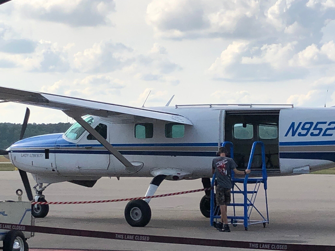 Start Skydiving-Middletown必去景点