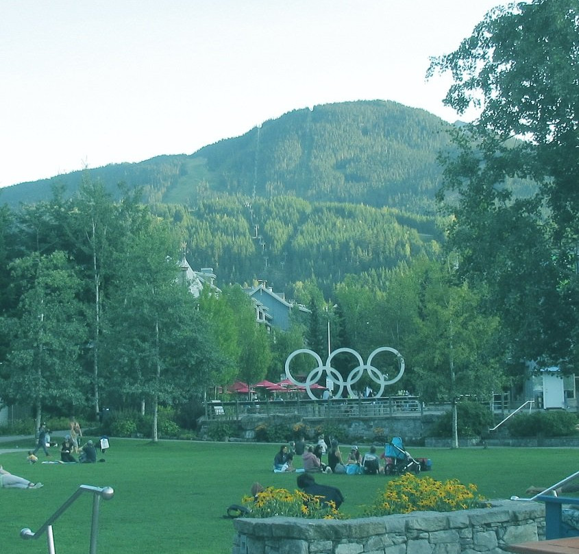 Whistler Olympic Plaza-惠斯勒必去景点