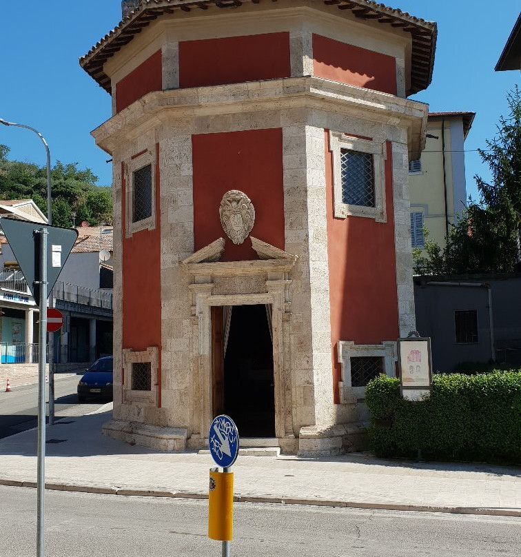 Tempietto di Sant'Emidio Rosso景点图片