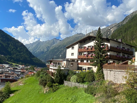 伽尼费格公寓酒店主图