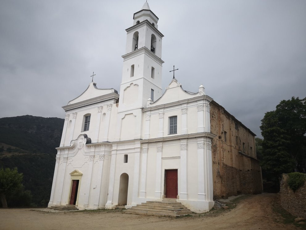 Eglise Saint-Jean et chapelle des Pénitents de la Sainte-Croix