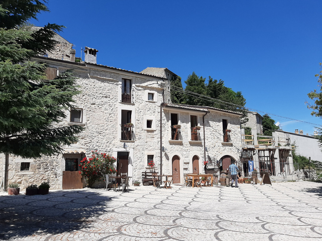 Borgo Medievale di Roccacaramanico e i suoi Ruderi-Sant'Eufemia a Maiella必去景点