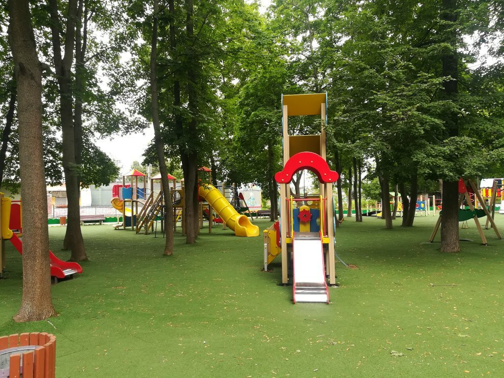 Talalikhin Park景点图片
