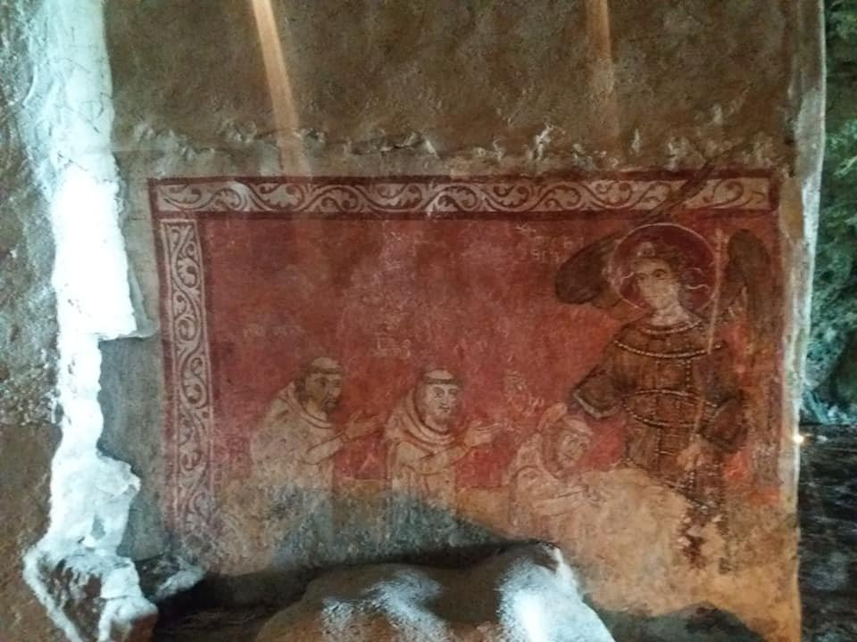 Grotta di San Michele Arcangelo景点图片