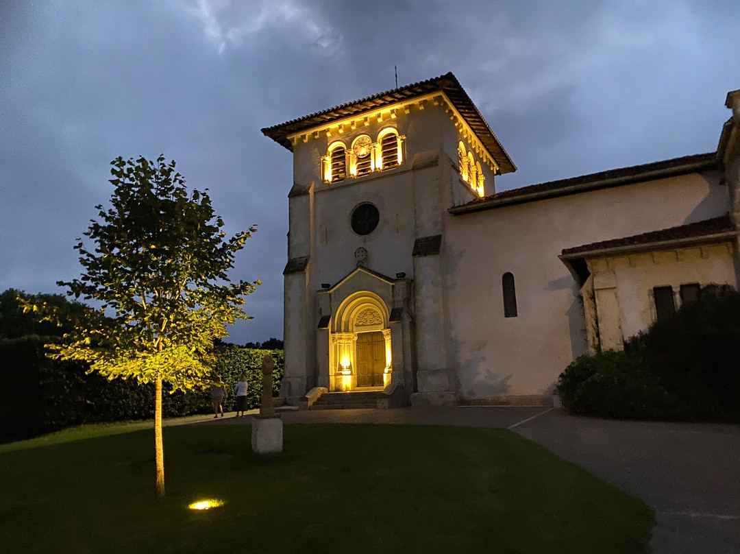 Eglise romane de san Server景点图片