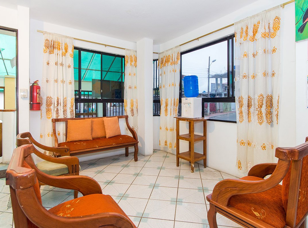 The Island Home主图