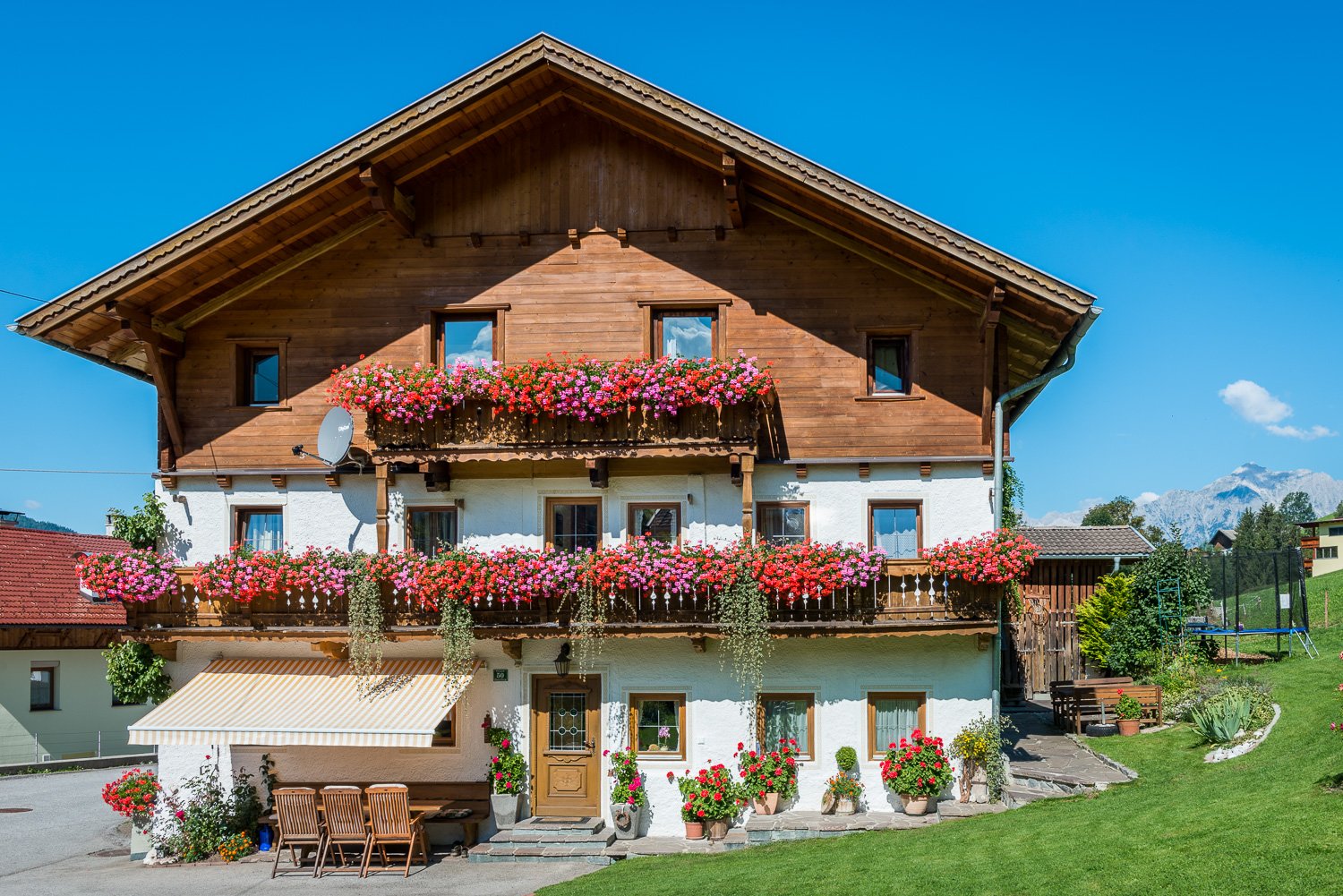 Ferienwohnungen Floachhof-官方