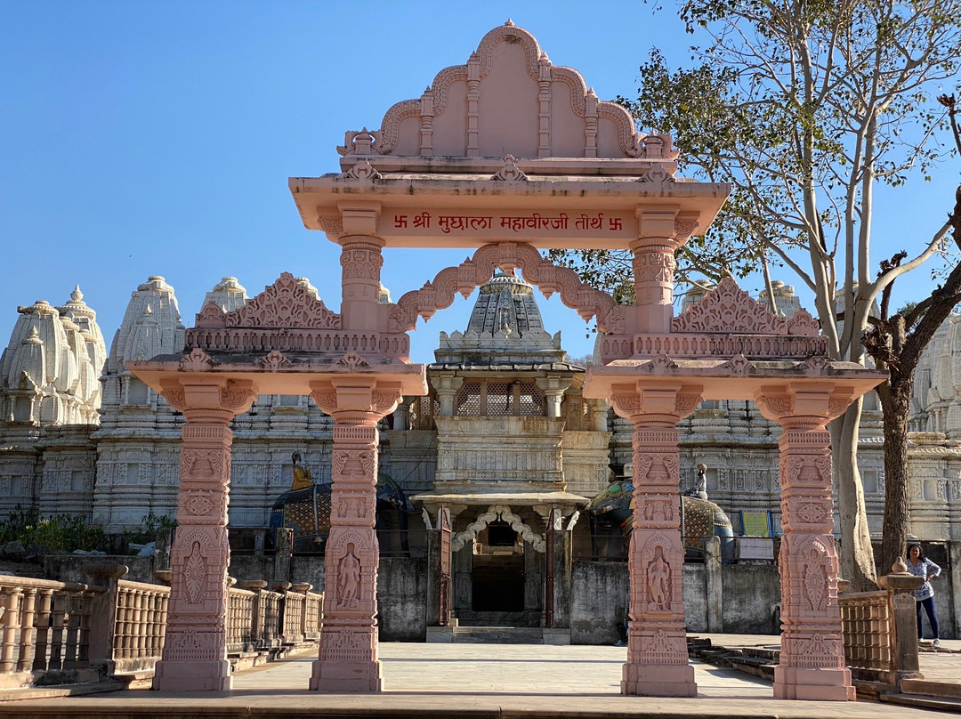 Muchchal Mahavir Temple-Kumbhalgarh必去景点