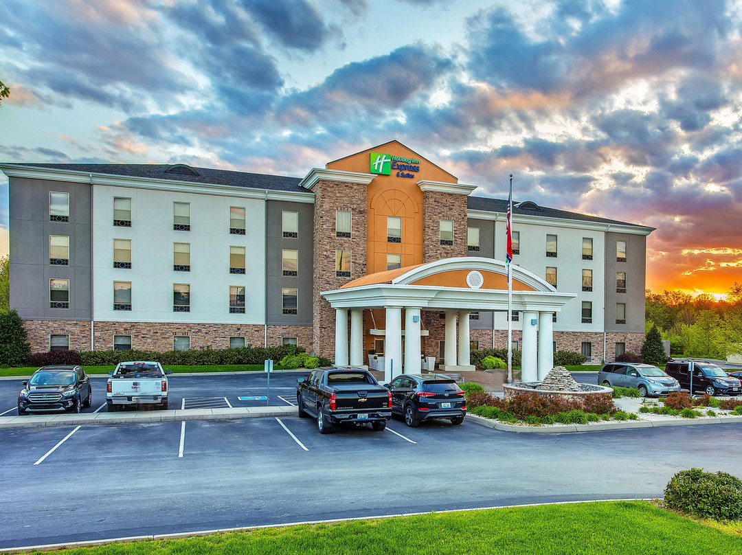 Holiday Inn Express & Suites Morristown By IHG主图
