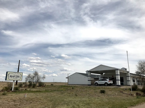 Riata Inn Marfa主图