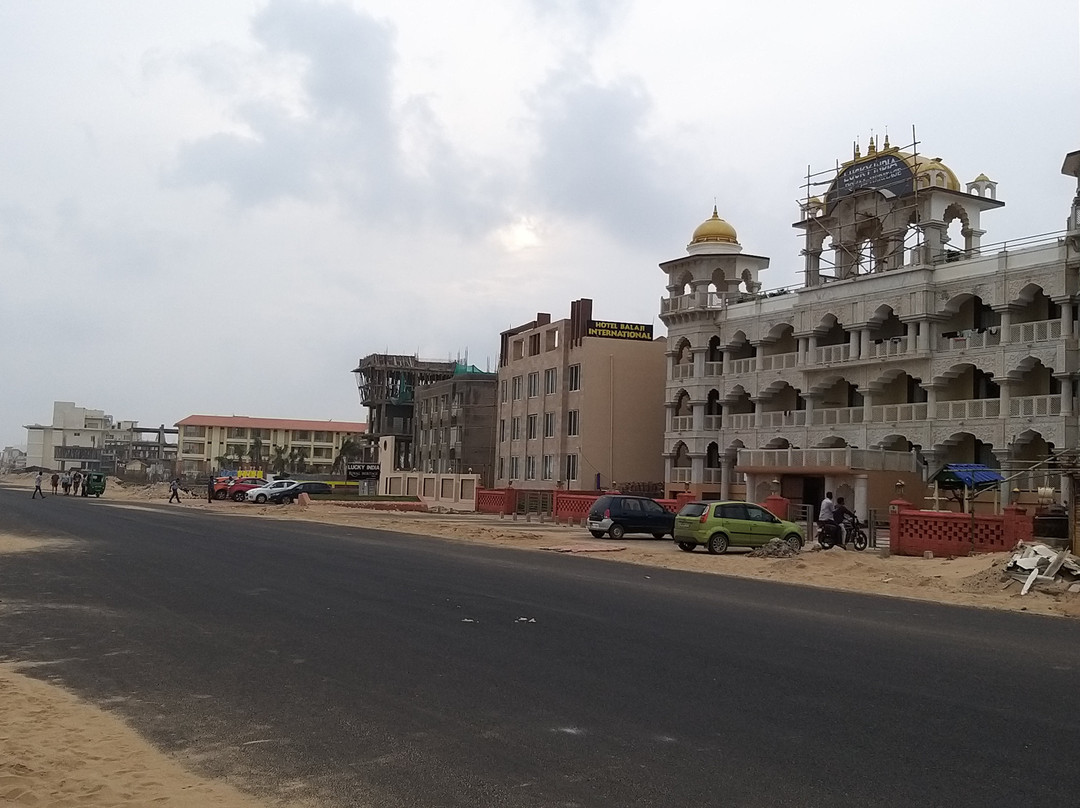 Hotel Lucky India主图