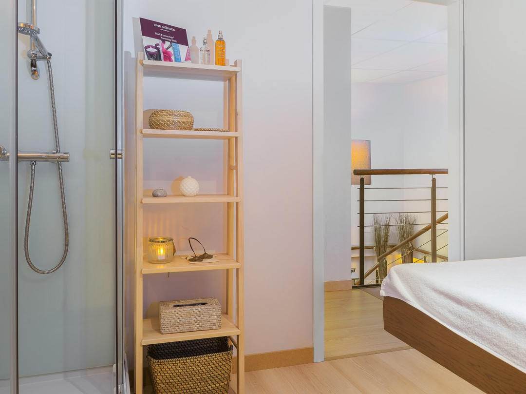 Aloha Spa-Jouy-aux-Arches必去景点