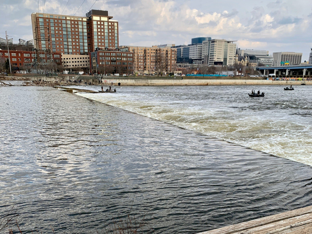 Fish Ladder-大急流市必去景点