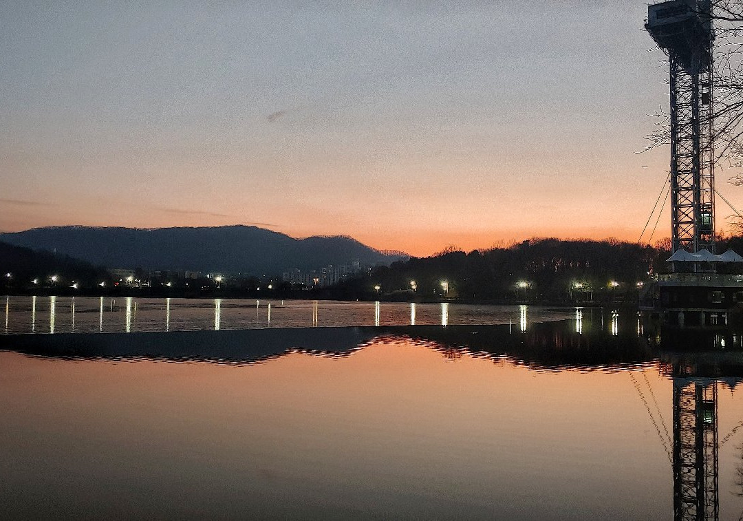 Yuldong Park-城南市必去景点