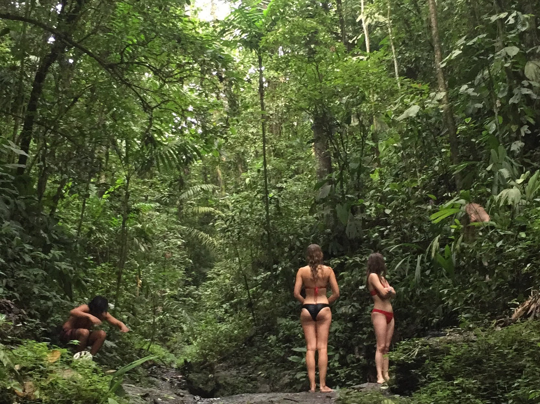 Cascadas de Dos Mangas-Montanita必去景点