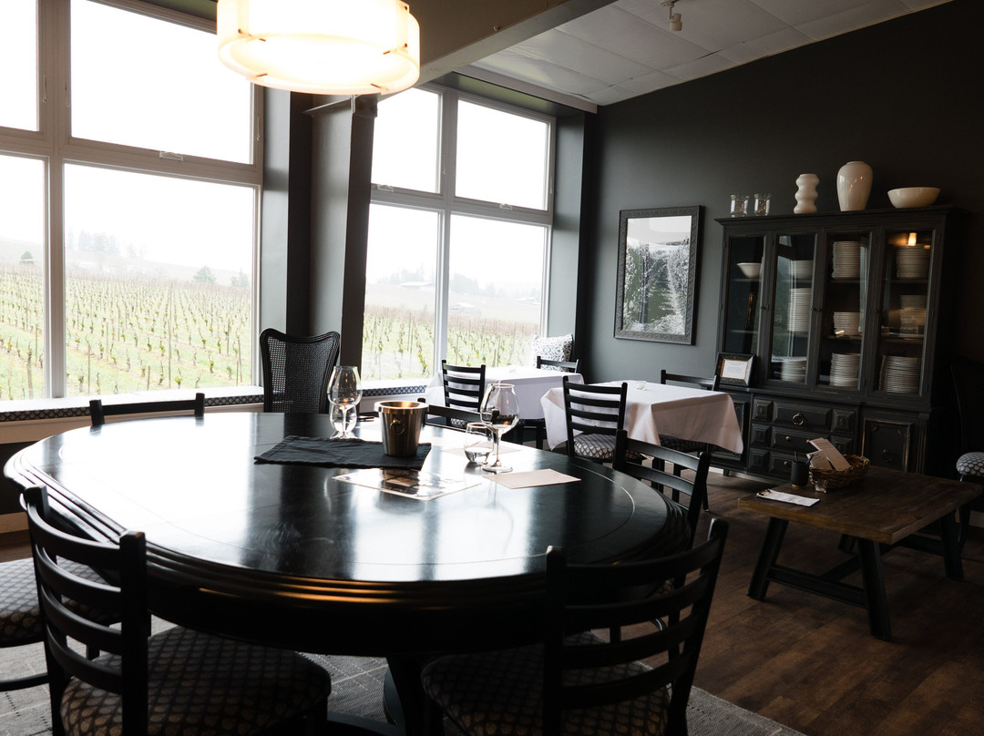 Holloran Vineyard Wines-Dundee必去景点