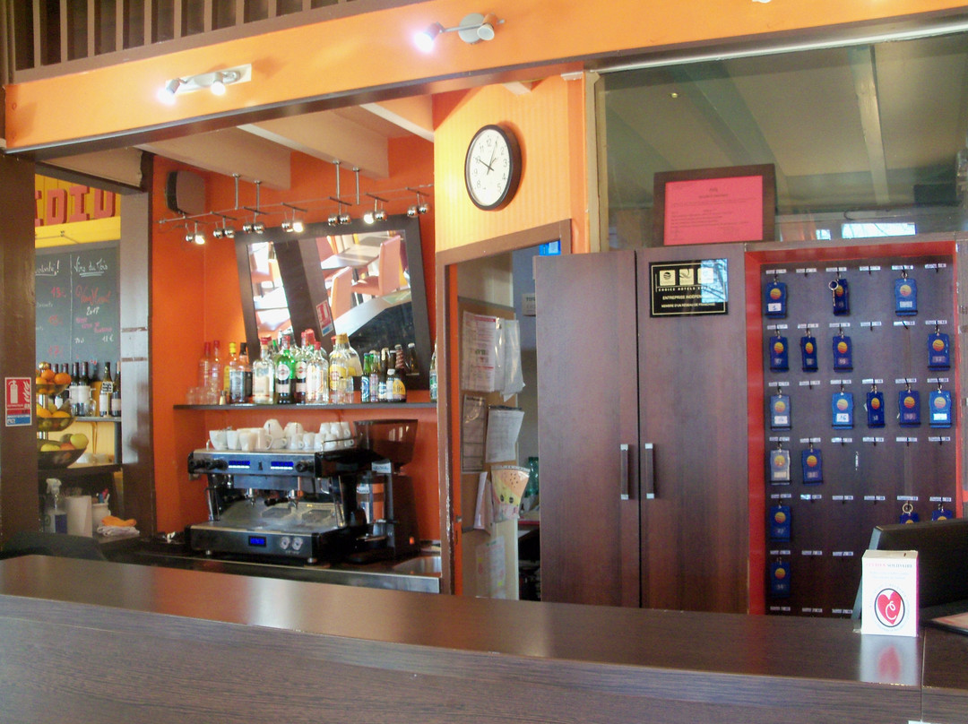 FH Confort Hôtel Orléans主图