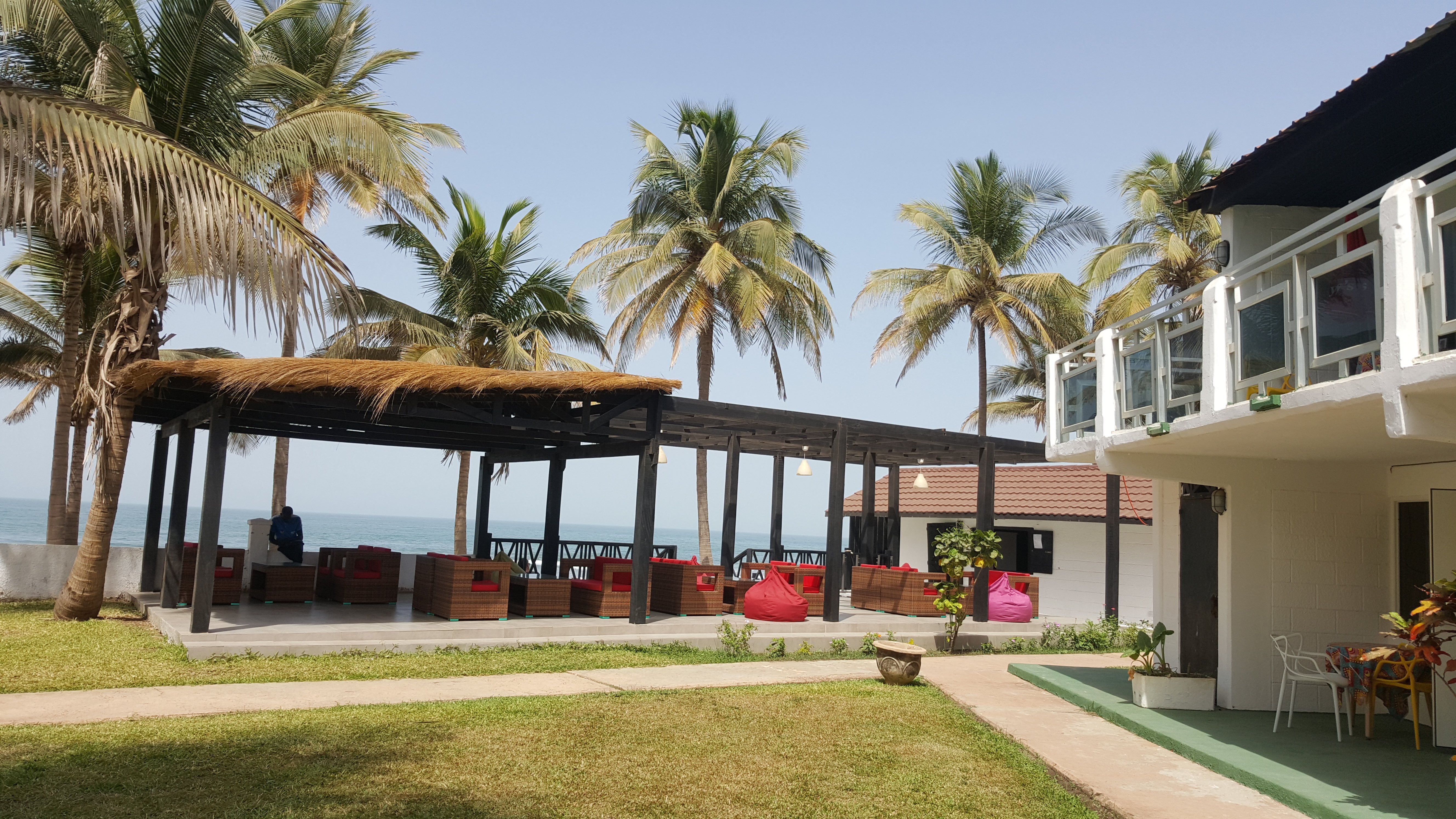 Bungalow Beach Hotel-浴室