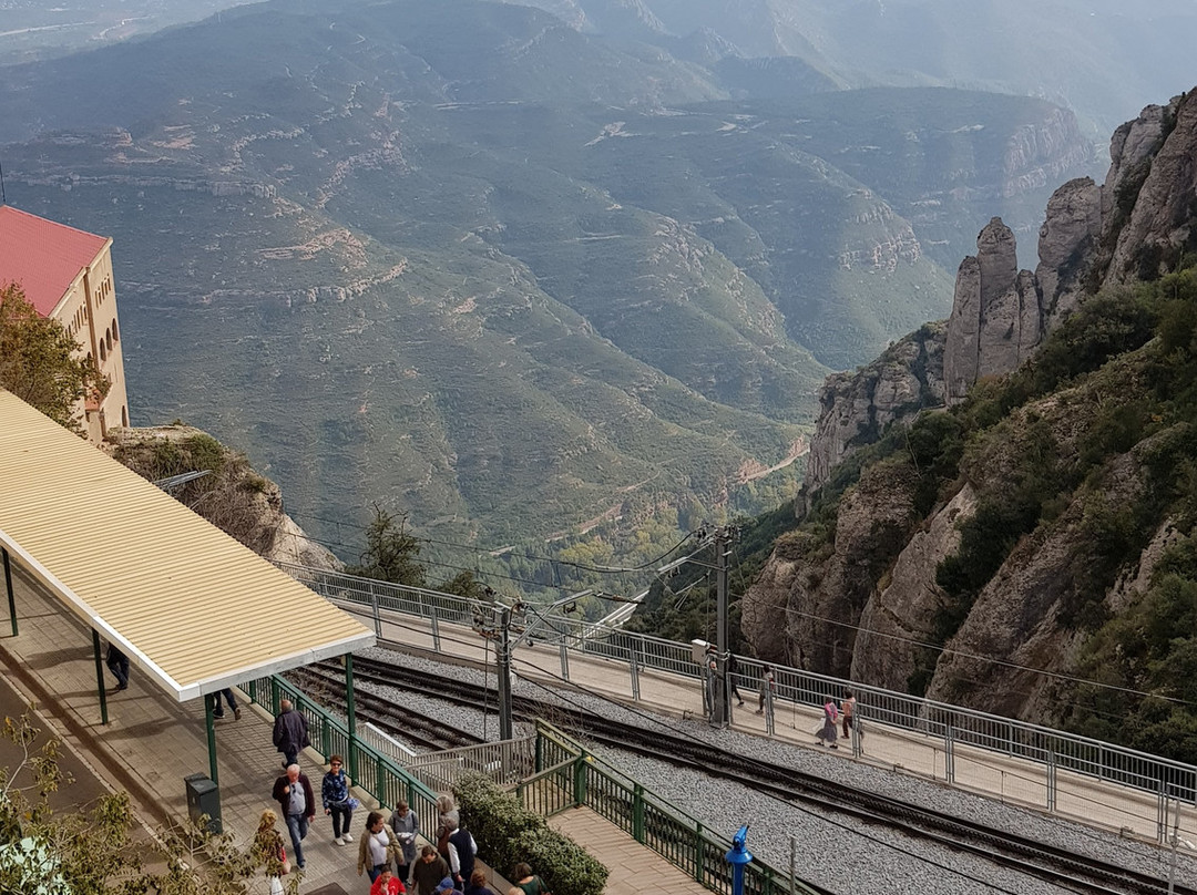 Tren cremallera de Montserrat-Monistrol de Montserrat必去景点