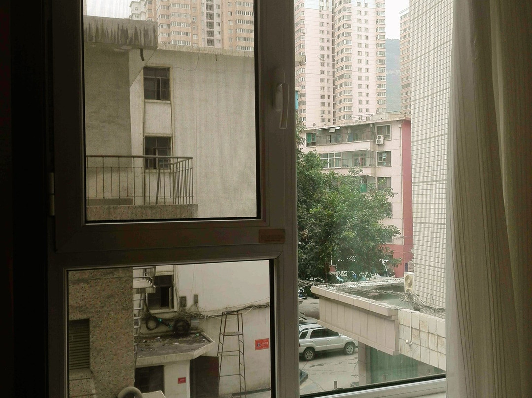 兰州瑞达精品商务酒店迎宾店主图