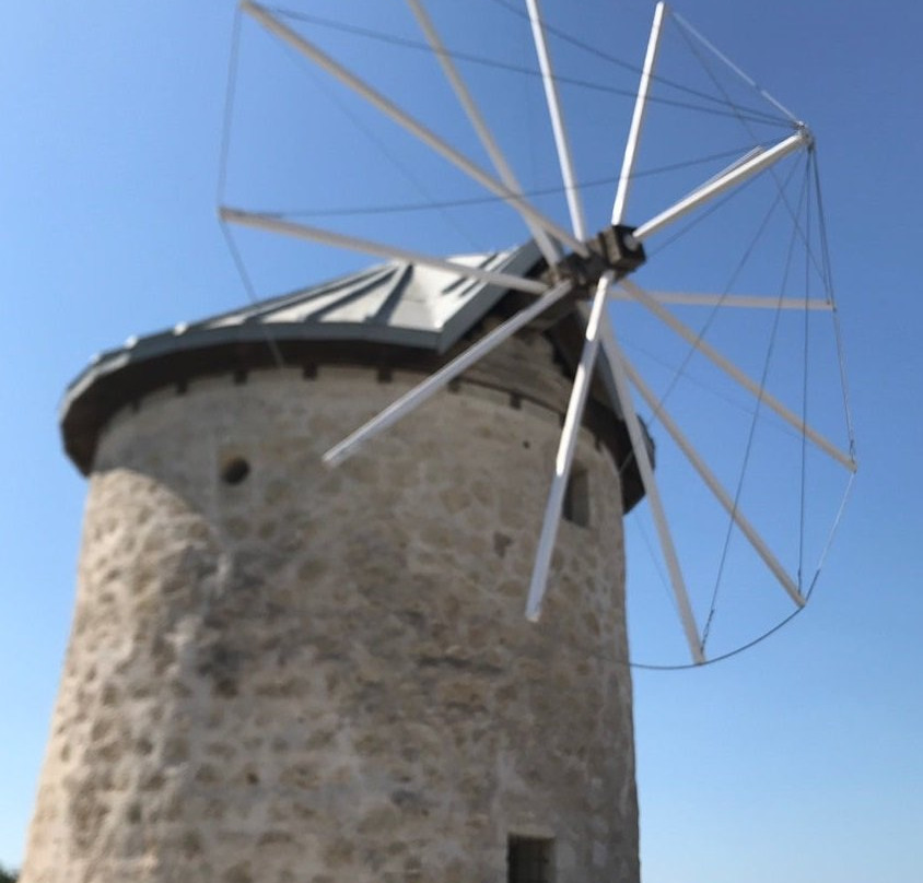 Alacati Yeldeğirmenleri Parki景点图片