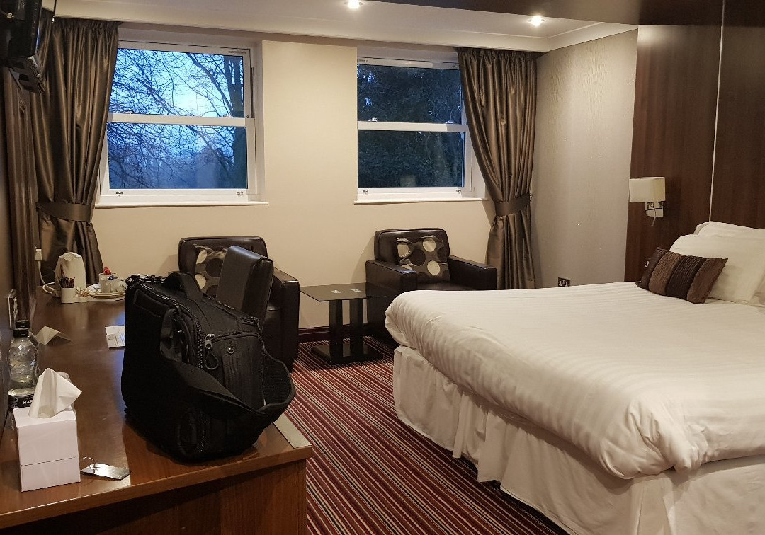 Briars Hall Country House Hotel主图