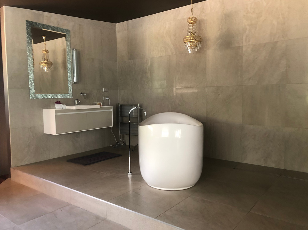 Mudstone Suites主图