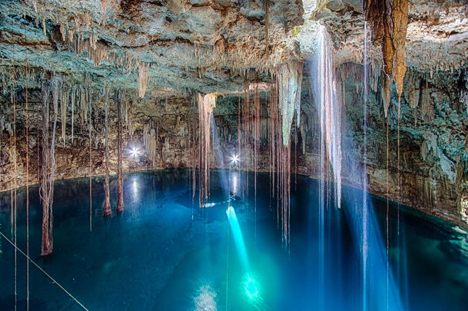 Cenote Agua Dulce景点图片