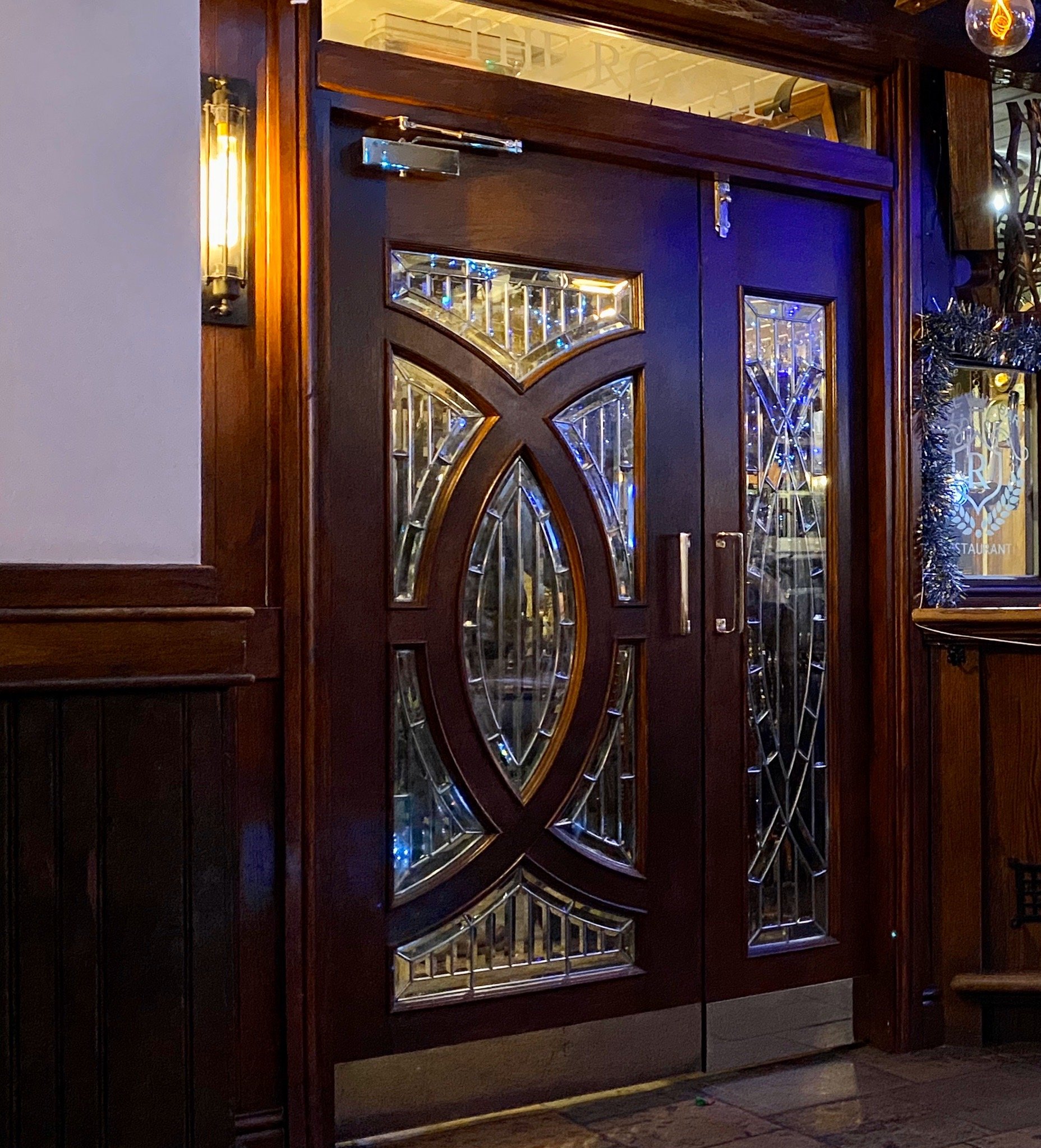 The Royal Oak-官方