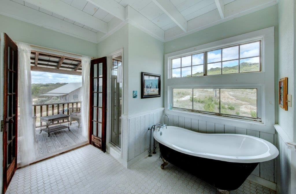 Roddy Tree Ranch主图